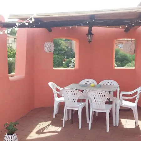 Un Angolo Di Paradiso A Pochi Passi Dal Mare Nel Villaggio Calarossa Casa vacanze *