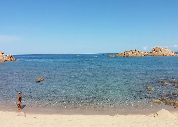 Un Angolo Di Paradiso A Pochi Passi Dal Mare Nel Villaggio Calarossa Дом отдыха *